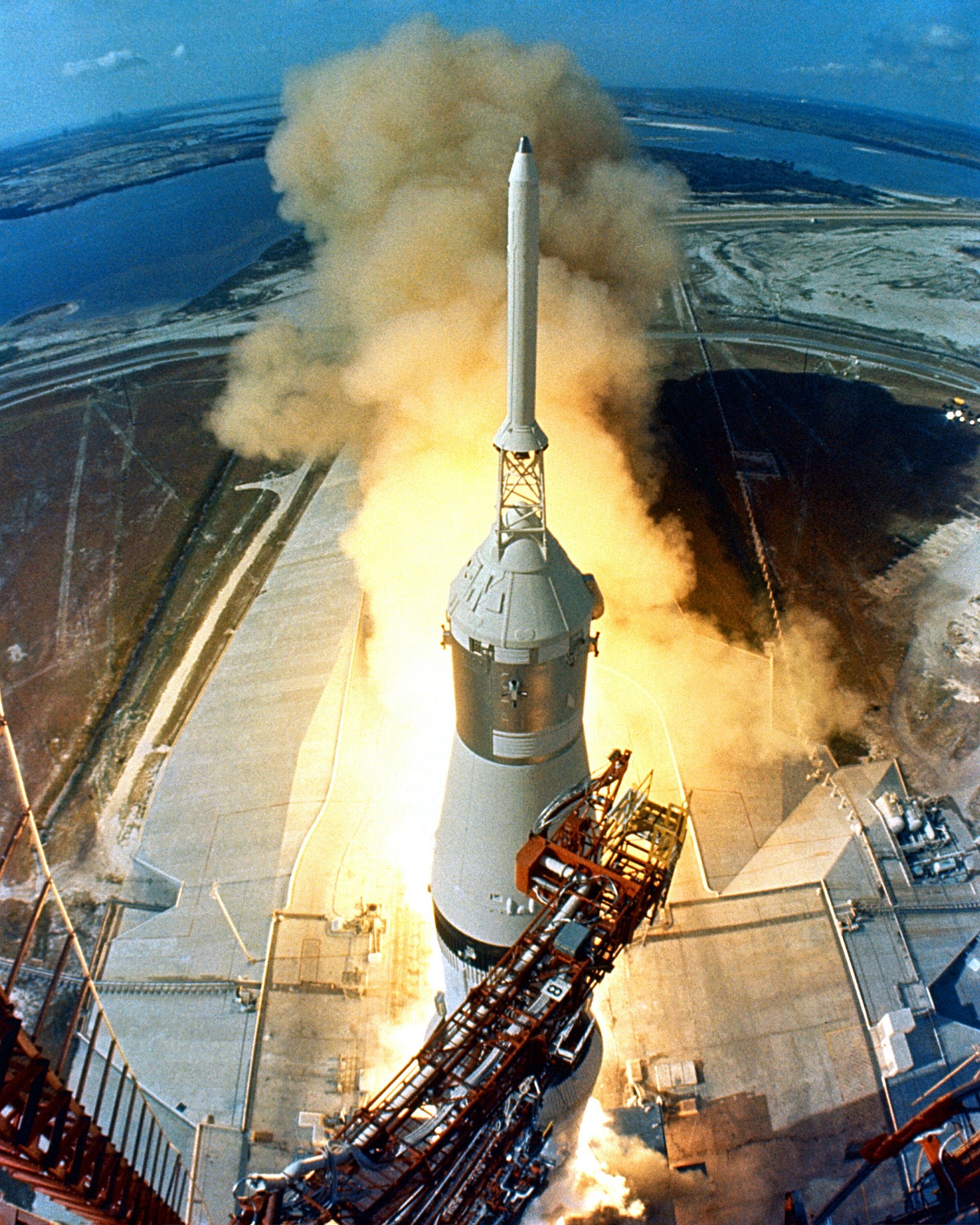 Apollo 11 60617 1920